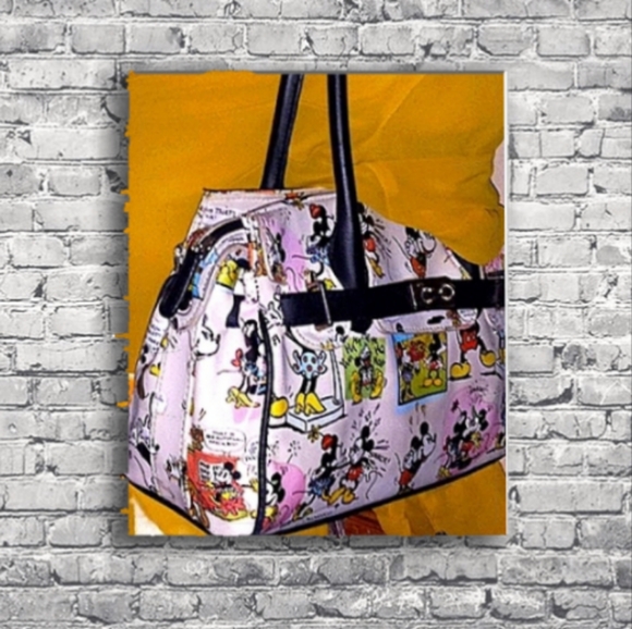 Mickey Mouse purse - Picture 9 of 15